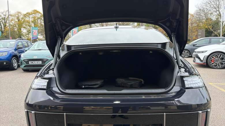 Hyundai IONIQ 6 239kW Ultimate 77kWh 4dr AWD Auto Electric Saloon